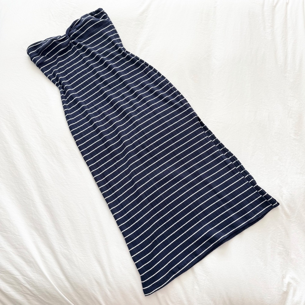 Anthropologie Strapless Twist Front Midi Dress Navy White Stripe Ribbed Size M - Picture 2 of 7